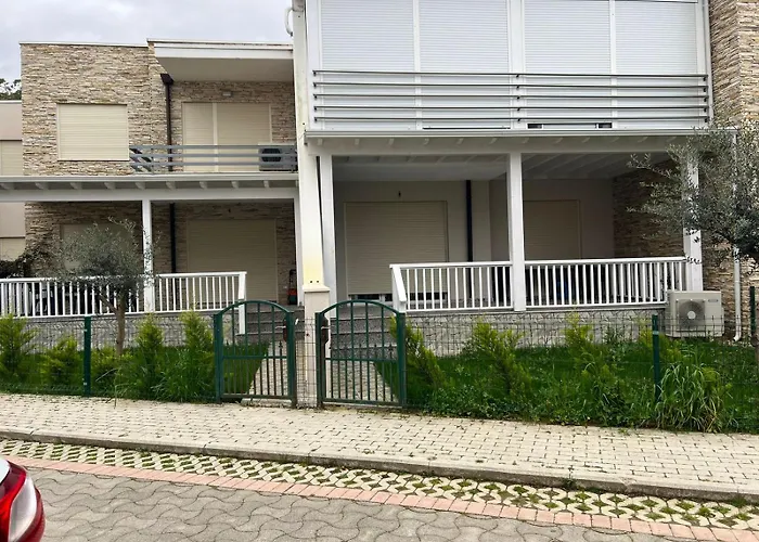 וילה Dolce Lalzi Bay - House *