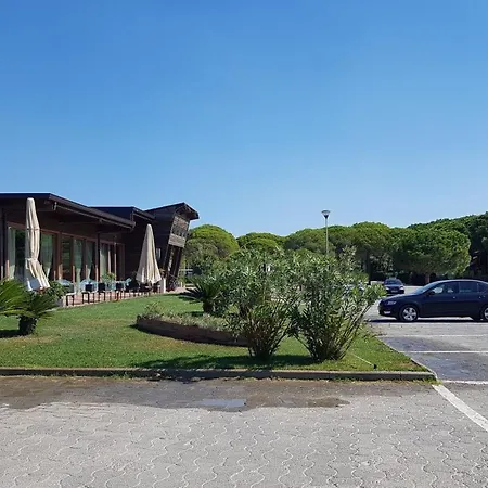 Dolce Lalzi Bay - House