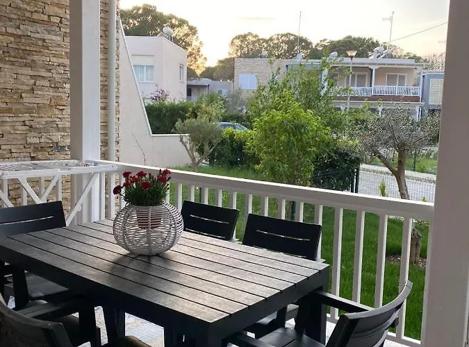 Dolce Lalzi Bay - House