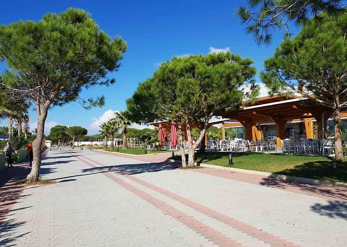 Dolce Lalzi Bay - House